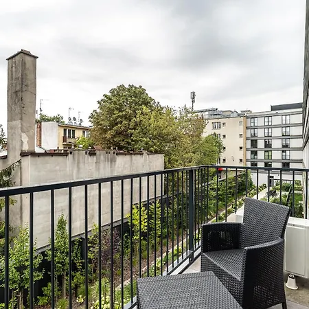 Apartment Apollo Masarska 6 *